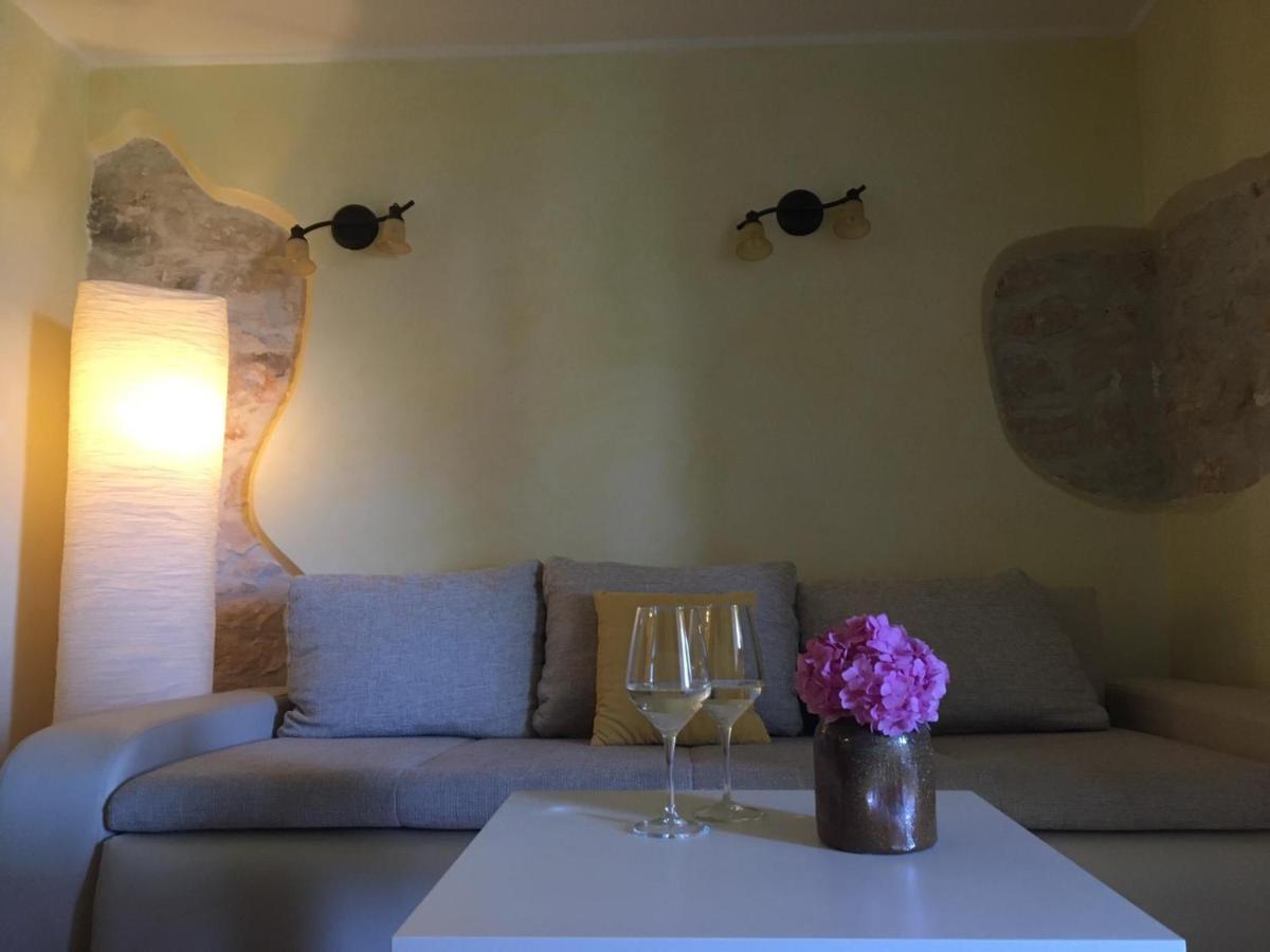 Appartment Hacienda Monica ウマグ エクステリア 写真